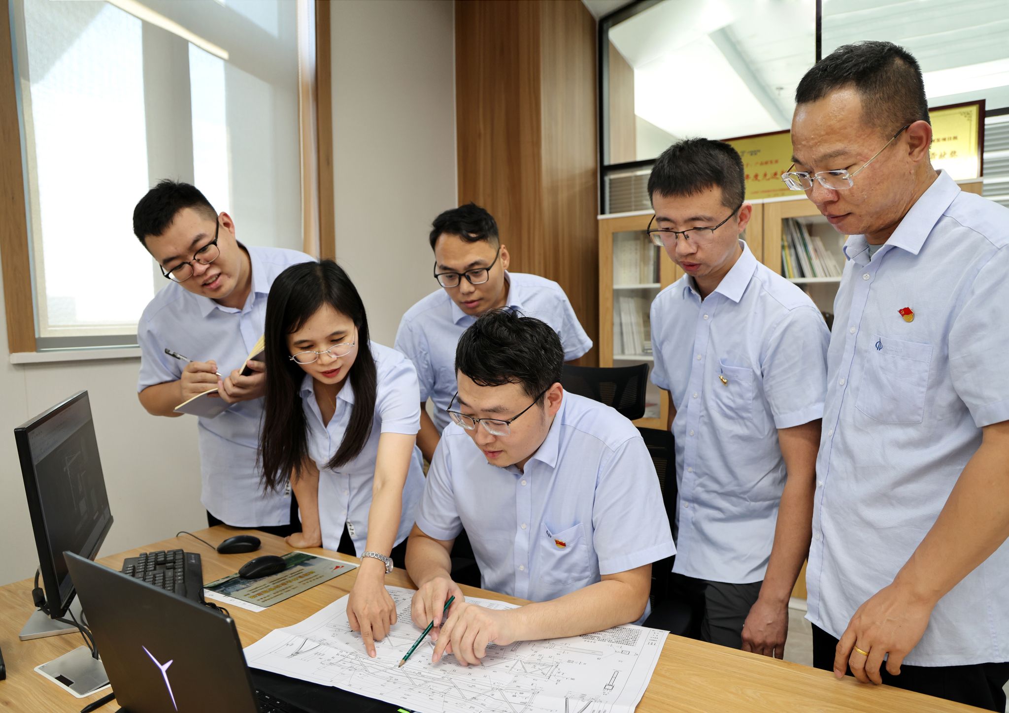 必发集团app下载安装