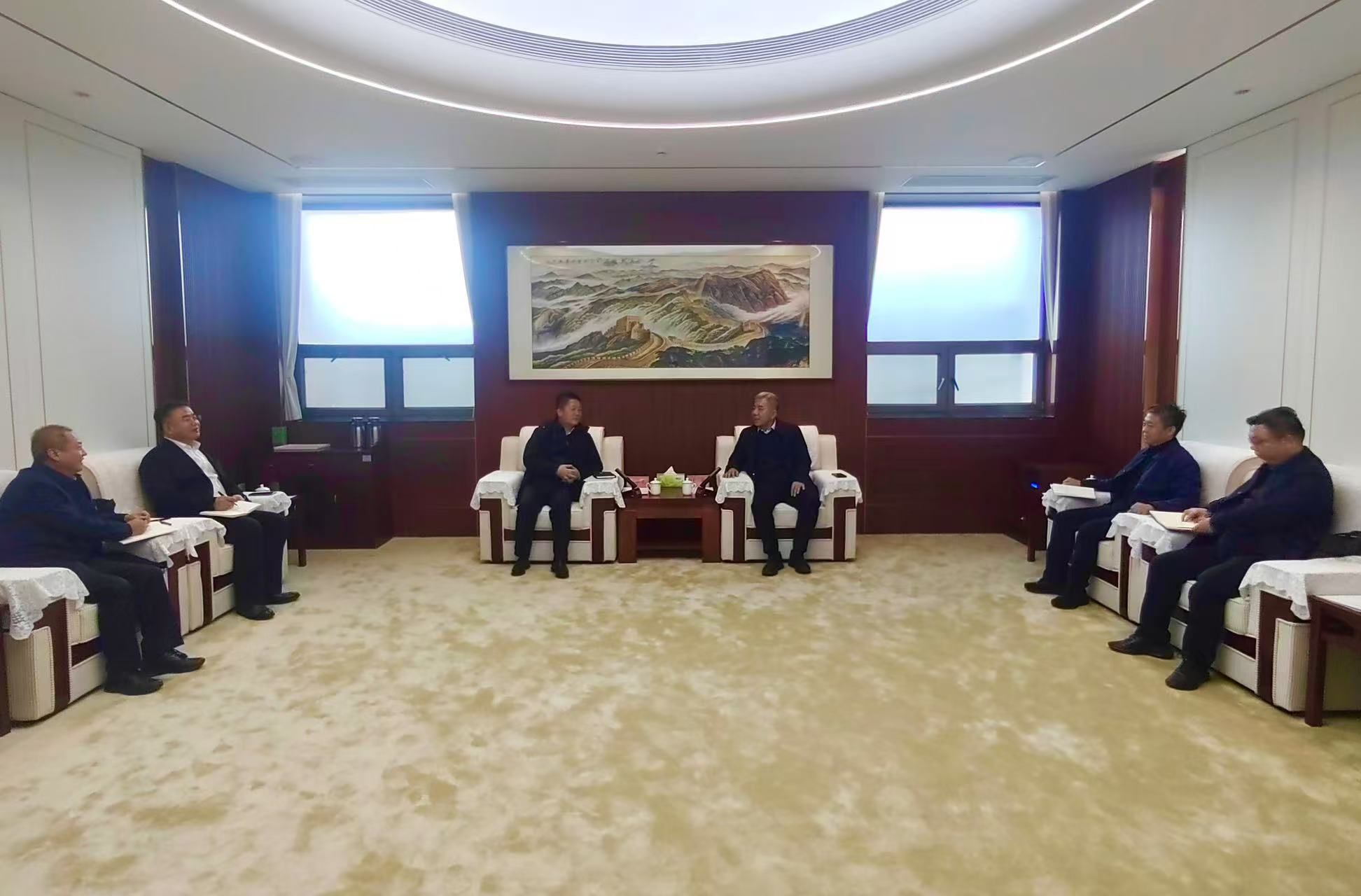 BETVLCTOR伟德在线与山西省能源局举行工作会谈