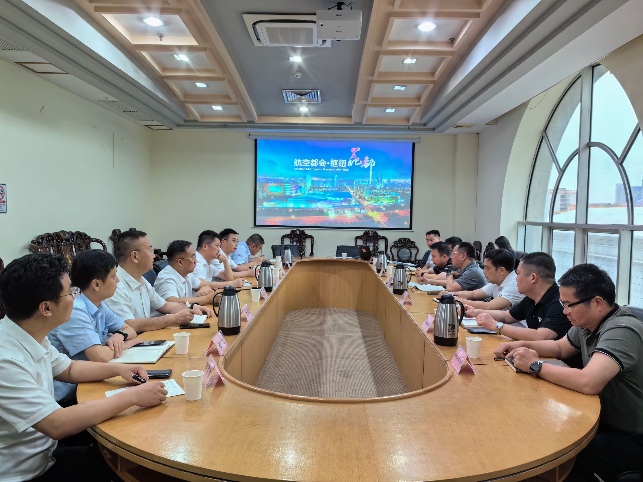 BETVLCTOR伟德在线赴广州开展商务洽谈