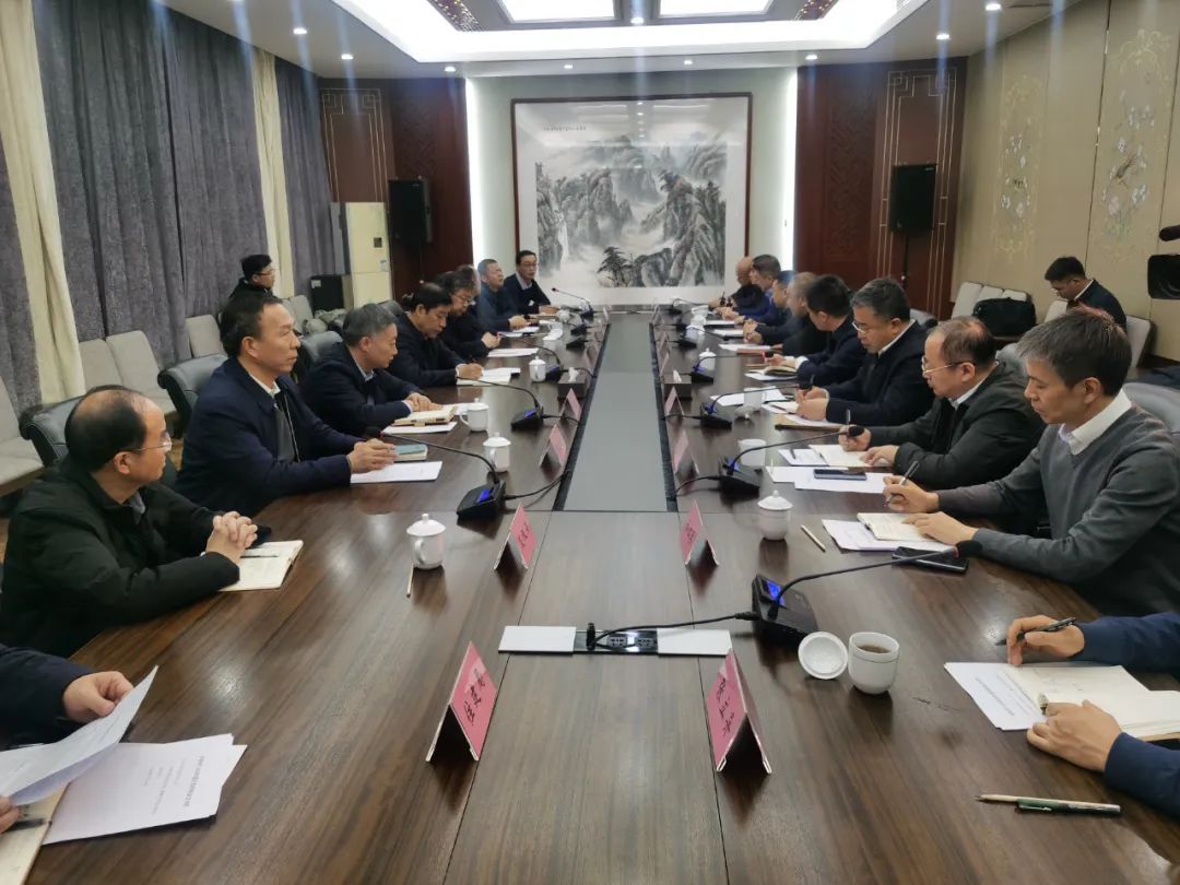 BETVLCTOR伟德在线与长治市政府举行工作会谈