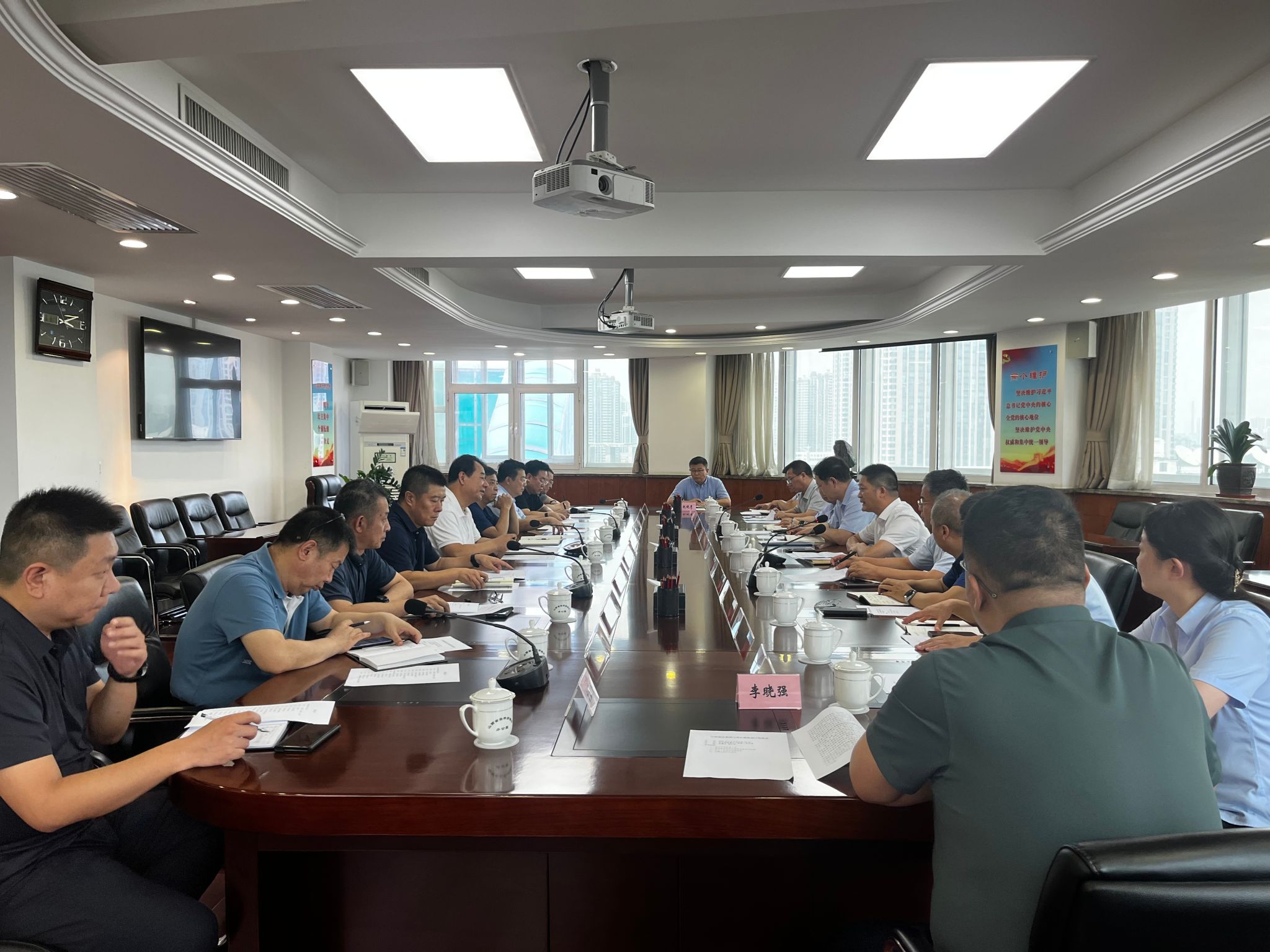 BETVLCTOR伟德在线与山西省自然资源厅举行工作会谈